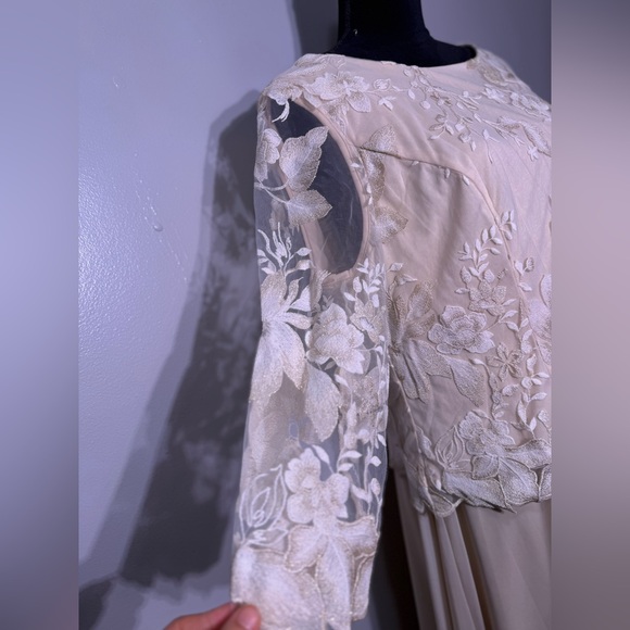 Alex Evenings Embroidered Midi Dress Sleeves Illusion Size 16 NWT - Picture 6 of 9